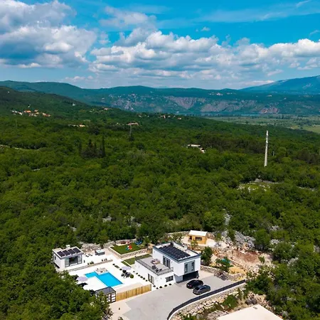 فيلة New Begovina With A Private Pool, Hot-tub, 4 Bedrooms