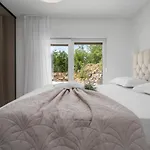 Begovina With A Private Pool, Hot-tub, 4 Bedrooms Villa